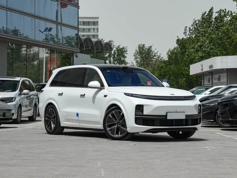 1400x1050_autohomecar__Chtk2WgfWySAV6uTACkX-XAlxQ0046